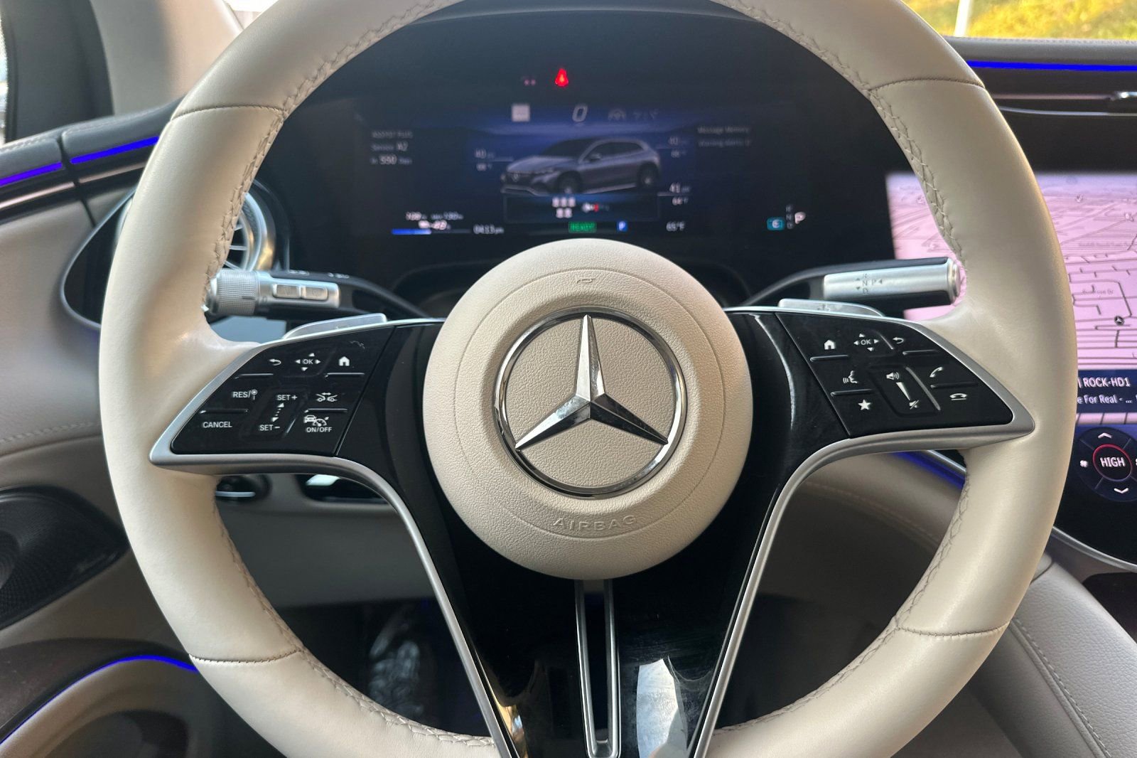 Certified 2023 Mercedes-Benz EQS 580 4MATIC SUV image 22