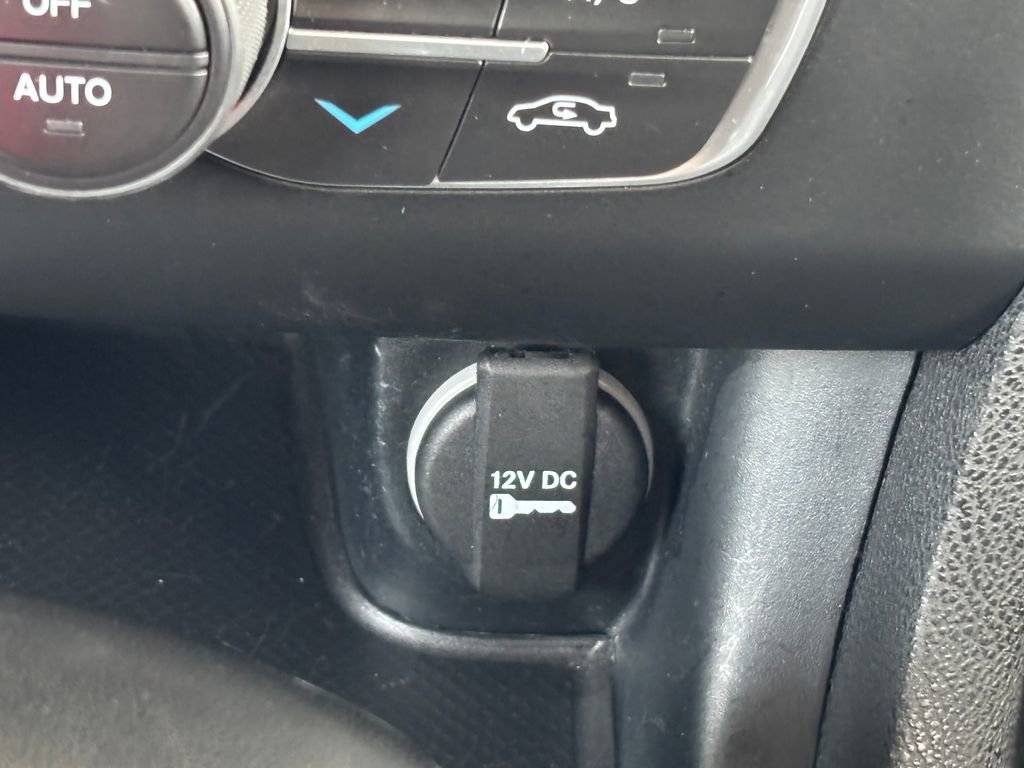 Used 2020 Dodge Charger Scat Pack w/ Navigation & Travel Group image 16