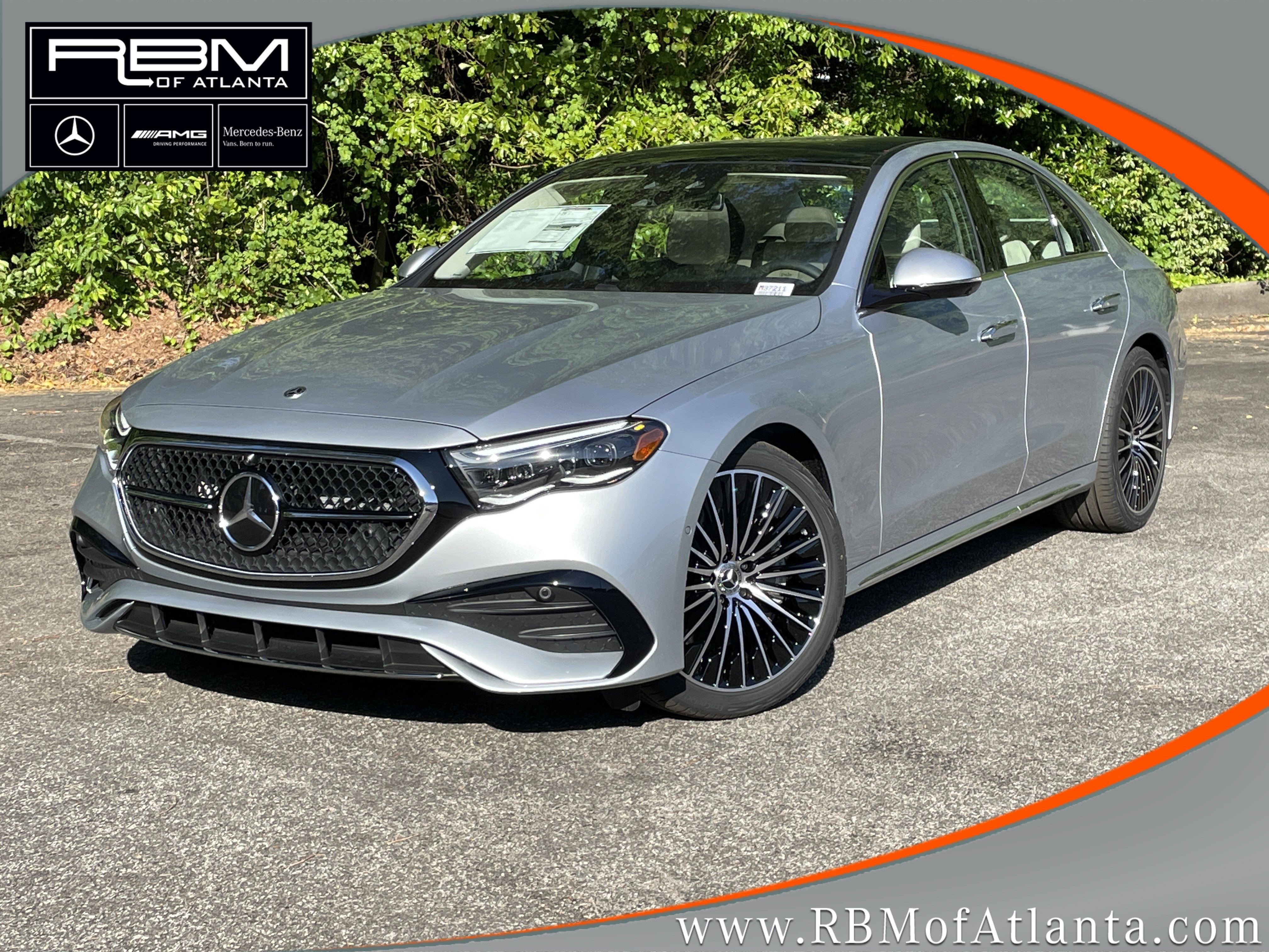 New 2026 Mercedes-Benz E 450 4MATIC Sedan image 1