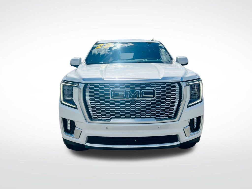 Used 2023 GMC Yukon Denali image 12