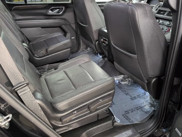 Used 2023 Chevrolet Tahoe Z71 w/ Luxury Package AWD/4WD image 24