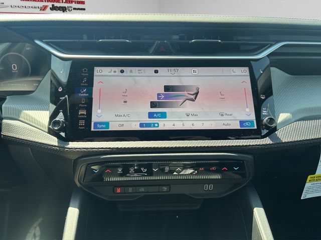 New 2026 Jeep Cherokee Limited AWD/4WD image 19