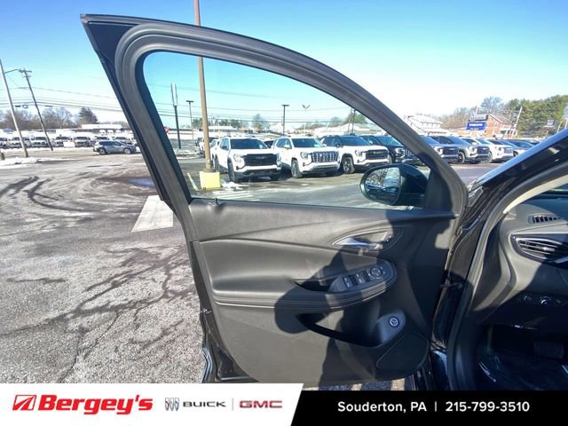 Certified 2023 Buick Encore GX Select w/ Sport Touring Package image 25