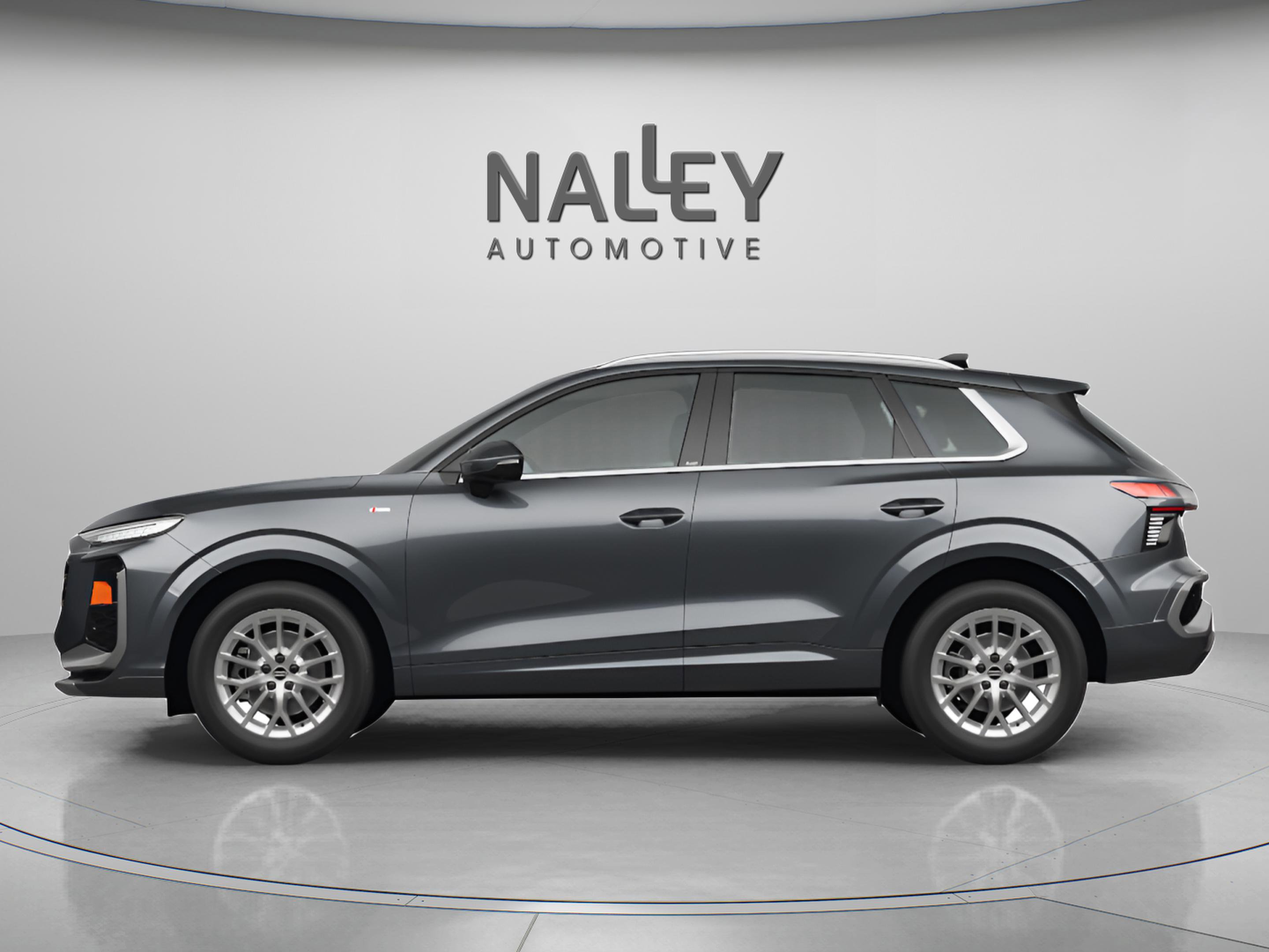 New 2026 Audi Q3 quattro 2.0T image 3