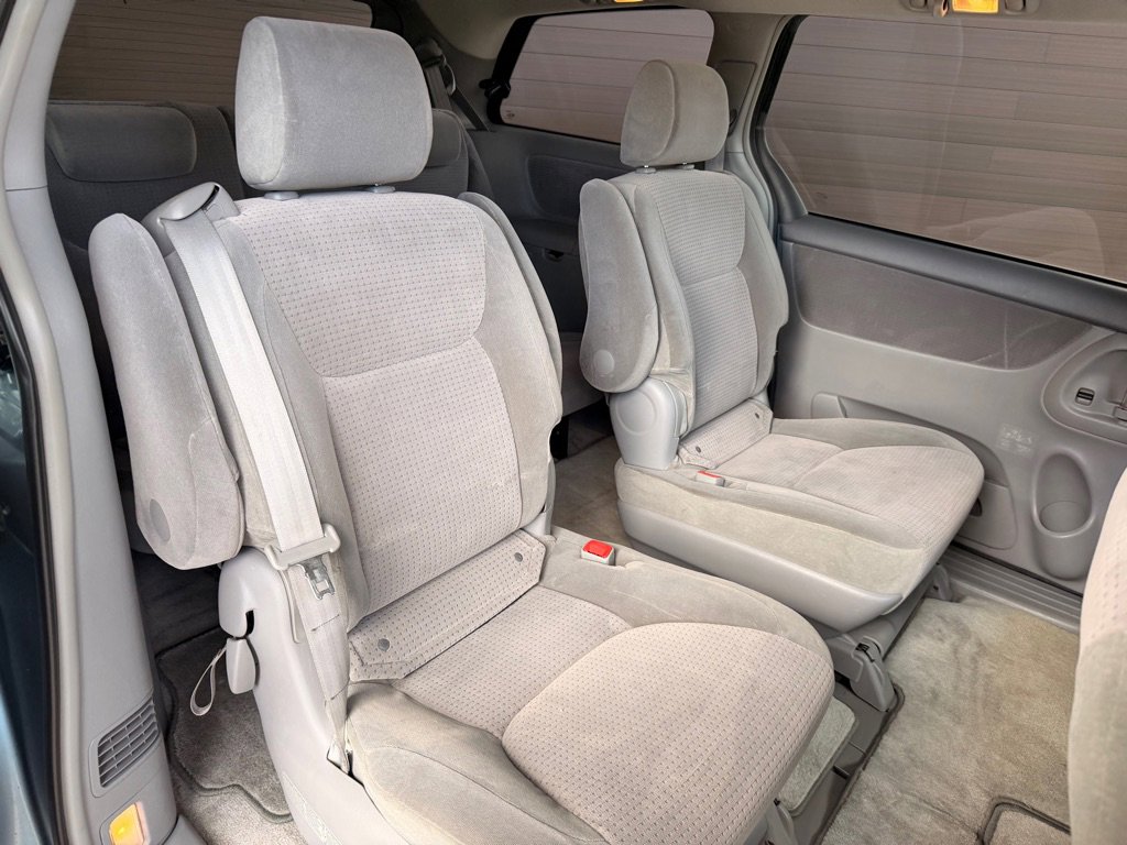 Used 2006 Toyota Sienna CE FWD image 17