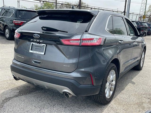 Used 2022 Ford Edge Titanium image 6
