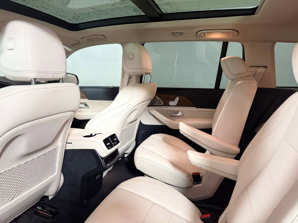 Used 2022 Mercedes-Benz GLS 450 4MATIC image 20