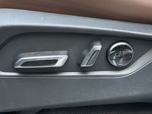 Certified 2026 Acura MDX w/ Technology Package FWD image 25