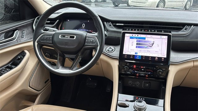 Used 2021 Jeep Grand Cherokee L Limited image 7