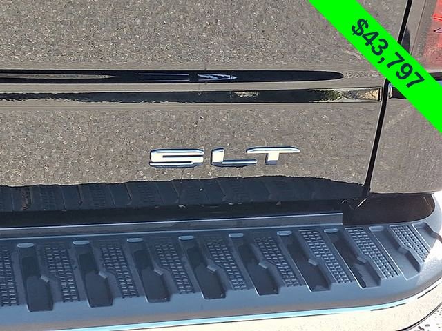 Used 2024 GMC Sierra 1500 SLT AWD/4WD image 30