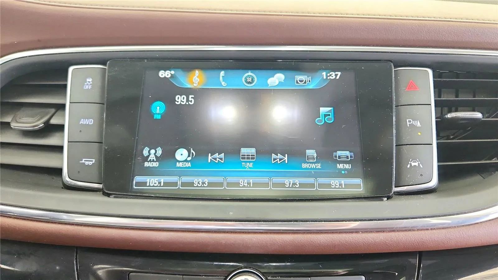 Used 2018 Buick Enclave Avenir w/ Avenir Technology Package image 29