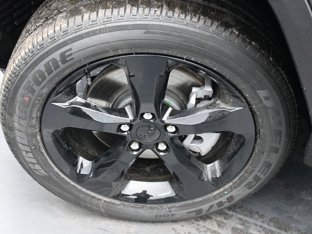 New 2025 Jeep Grand Cherokee L Altitude image 20