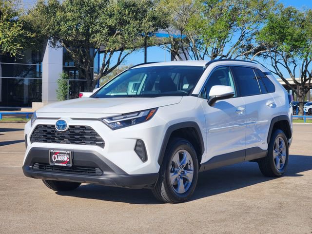 Used 2024 Toyota RAV4 LE image 3