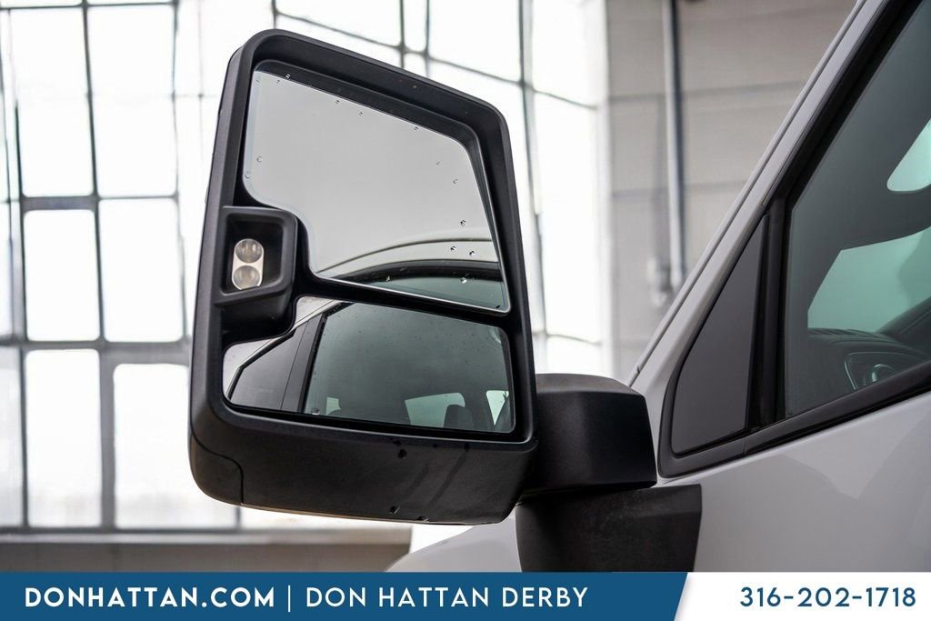 Used 2022 GMC Sierra 2500 AT4 image 35