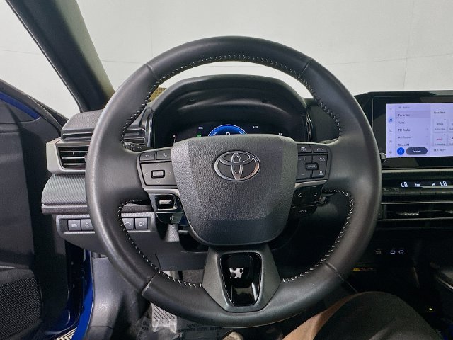 Certified 2025 Toyota Camry SE FWD image 14