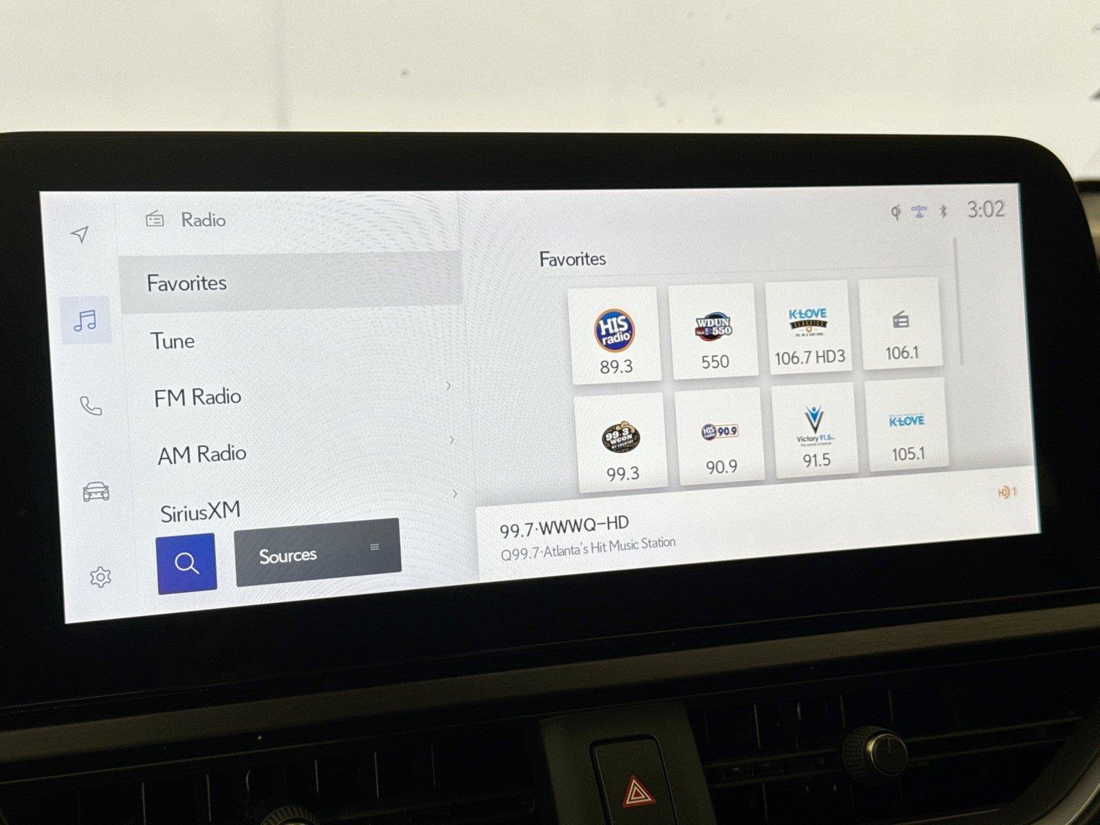 Used 2024 Lexus UX 250h F Sport FWD image 26
