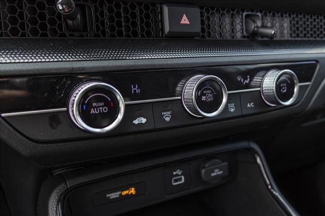 Used 2025 Honda CR-V LX image 19