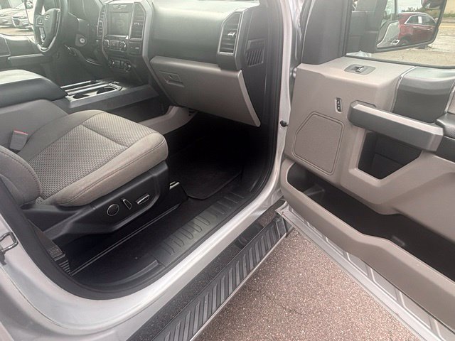 Used 2018 Ford F150 XLT w/ Equipment Group 302A Luxury RWD image 12