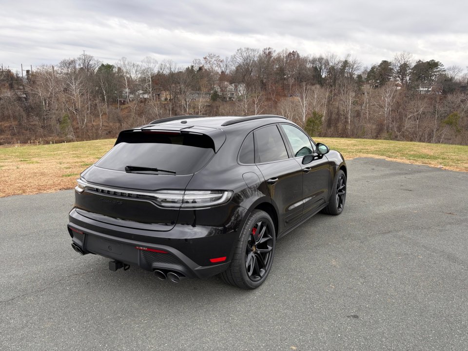 New 2026 Porsche Macan GTS image 7