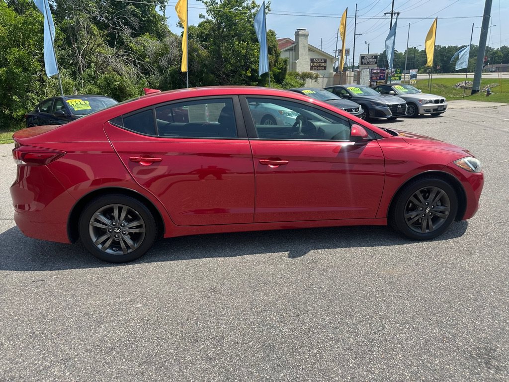 Used 2018 Hyundai Elantra SEL FWD image 6