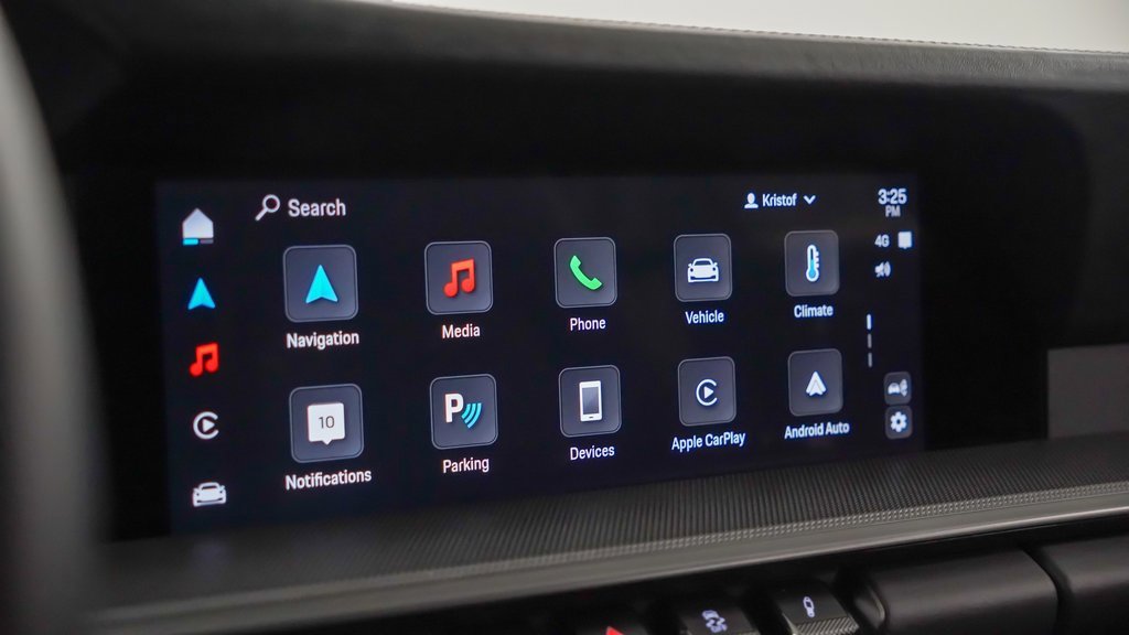 Certified 2025 Porsche 911 Carrera image 27