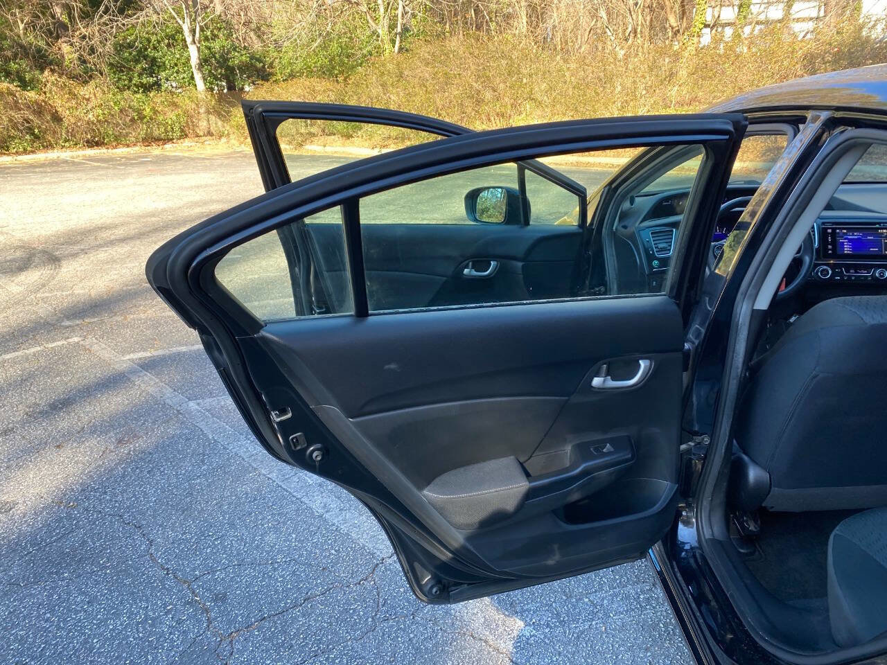 Used 2015 Honda Civic SE image 28