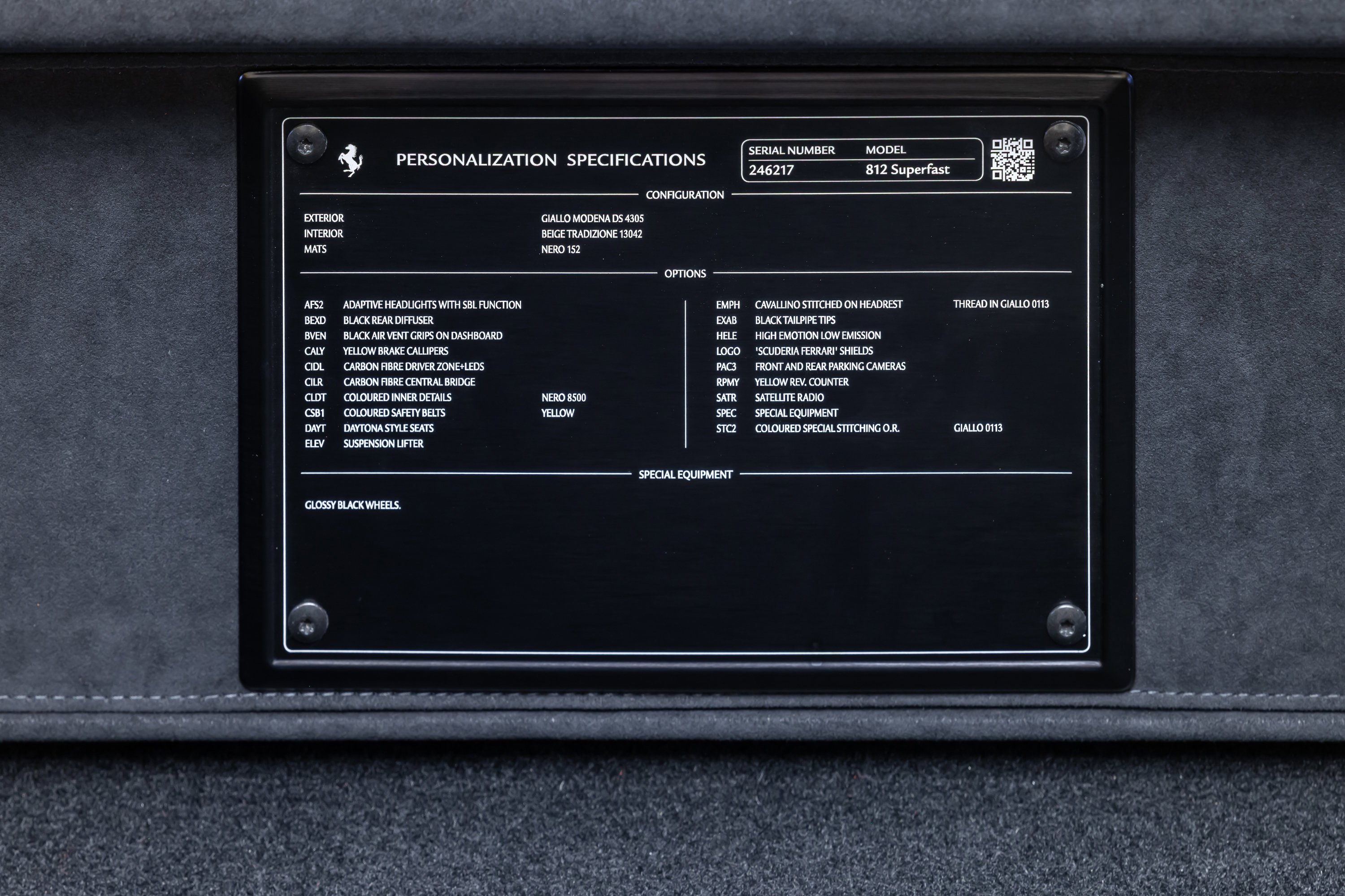 Used 2019 Ferrari 812 Superfast image 24