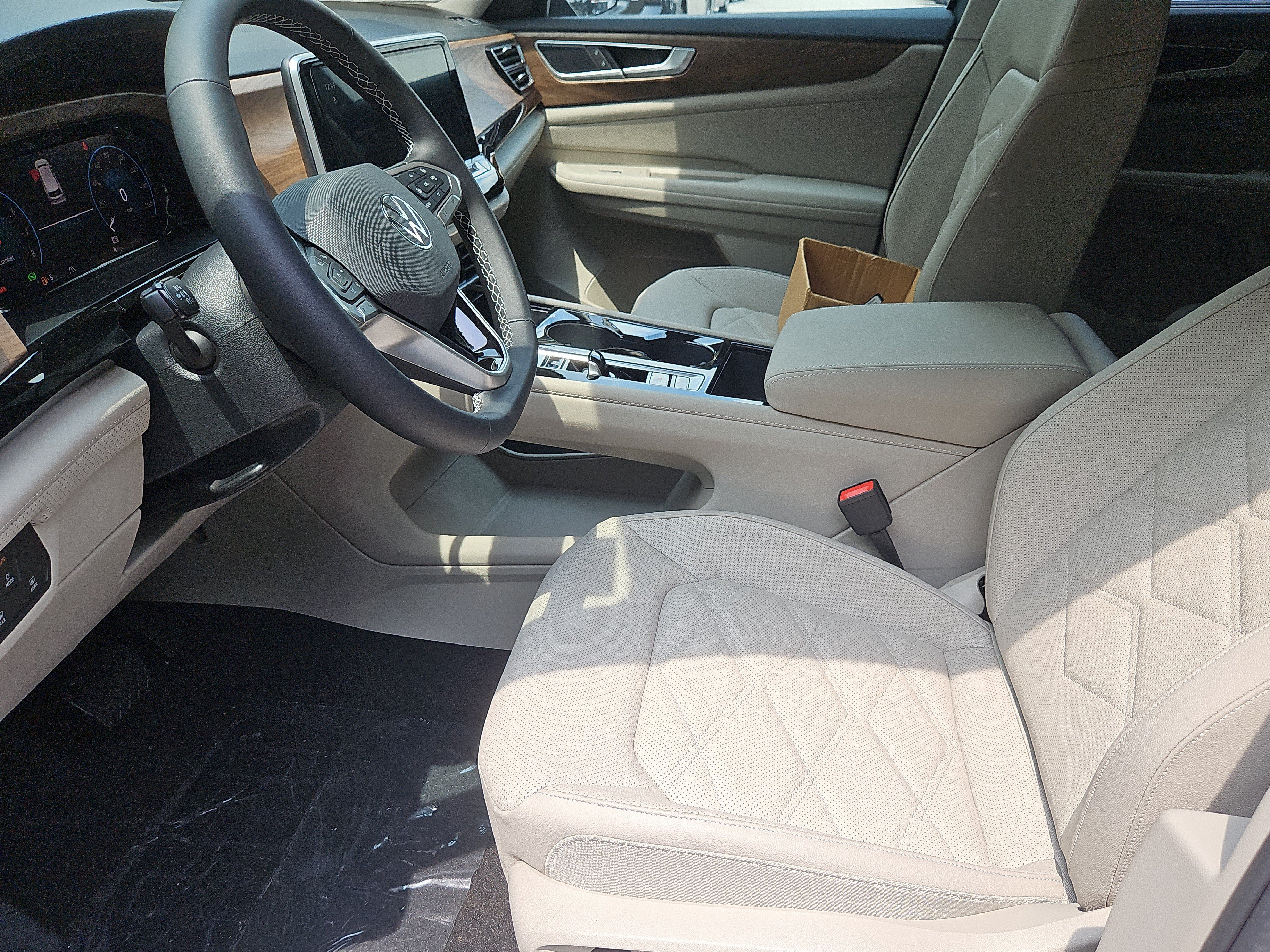 New 2026 Volkswagen Atlas SE AWD/4WD image 17