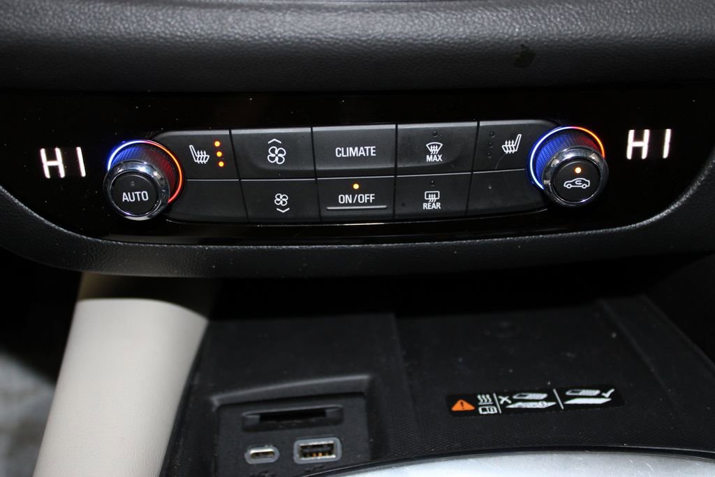 Used 2024 Buick Enclave Essence w/ Sport Touring Edition image 47