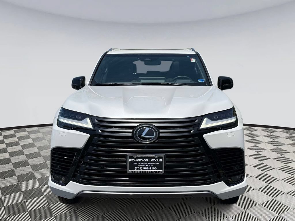 Used 2025 Lexus LX 700h Overtrail w/ Accessory Package (Z1) AWD/4WD image 6