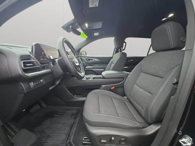 Used 2026 Chevrolet Traverse LT w/ Driver Confidence Package AWD/4WD image 10