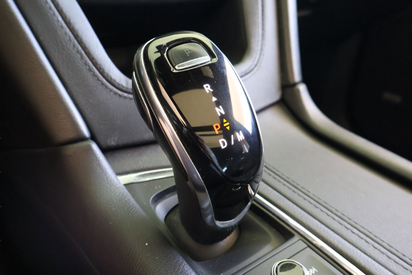 Used 2020 Cadillac XT6 Premium Luxury image 28