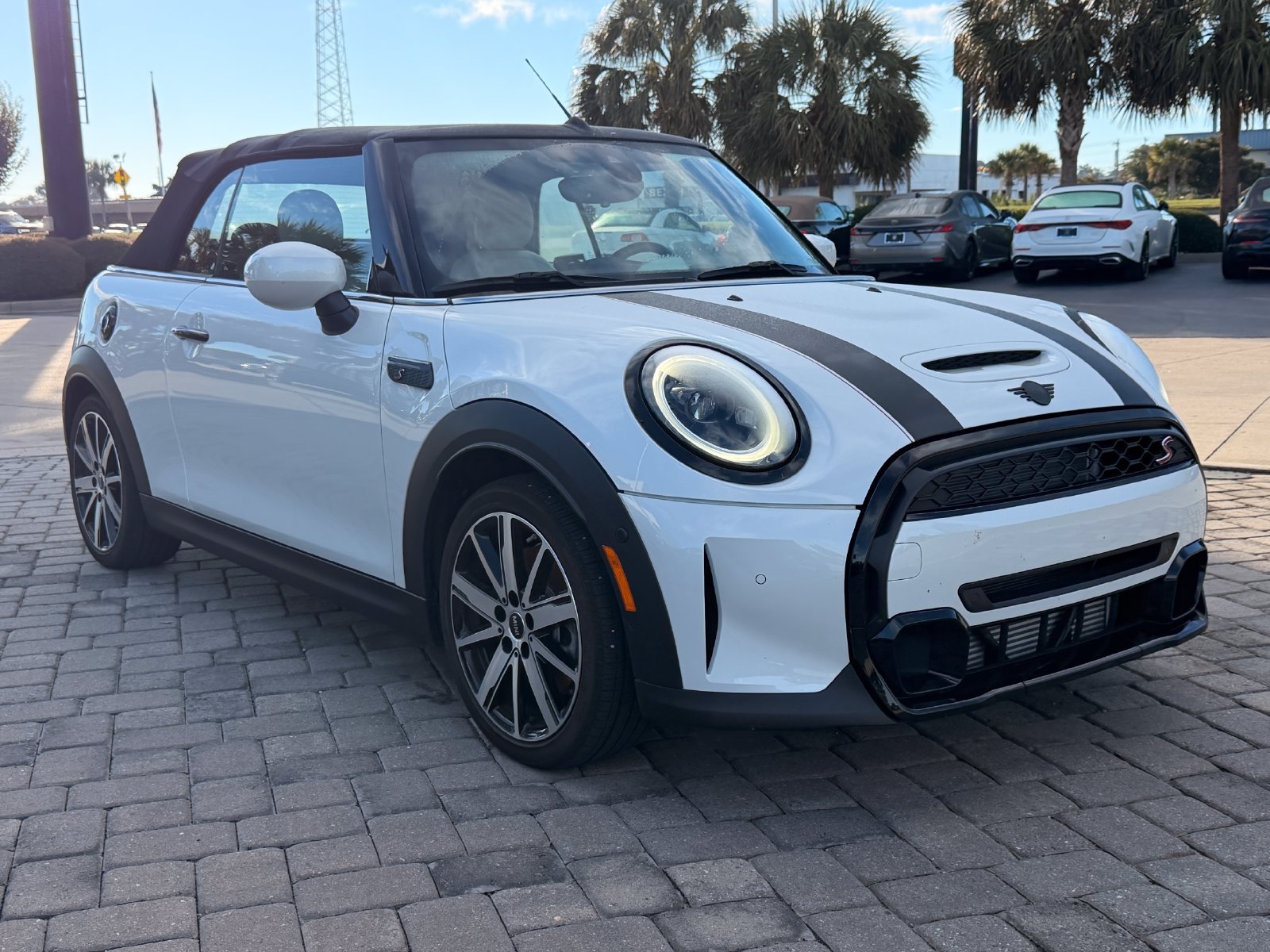 Used 2024 MINI Cooper S FWD image 5