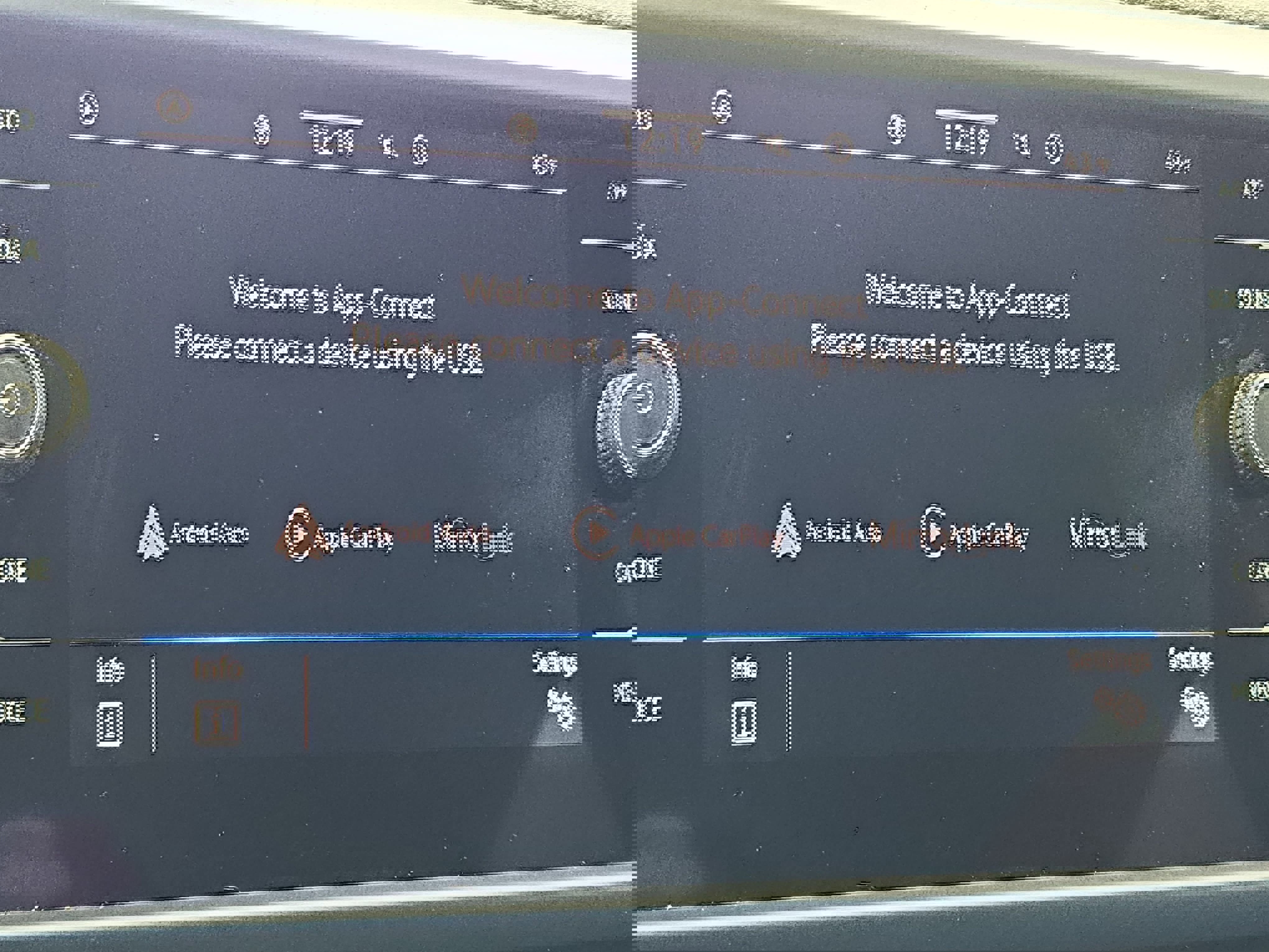 Certified 2022 Volkswagen Taos SE image 21