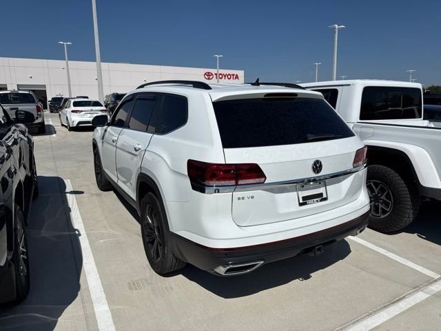 Used 2023 Volkswagen Atlas SE w/ Panoramic Sunroof Package FWD image 6