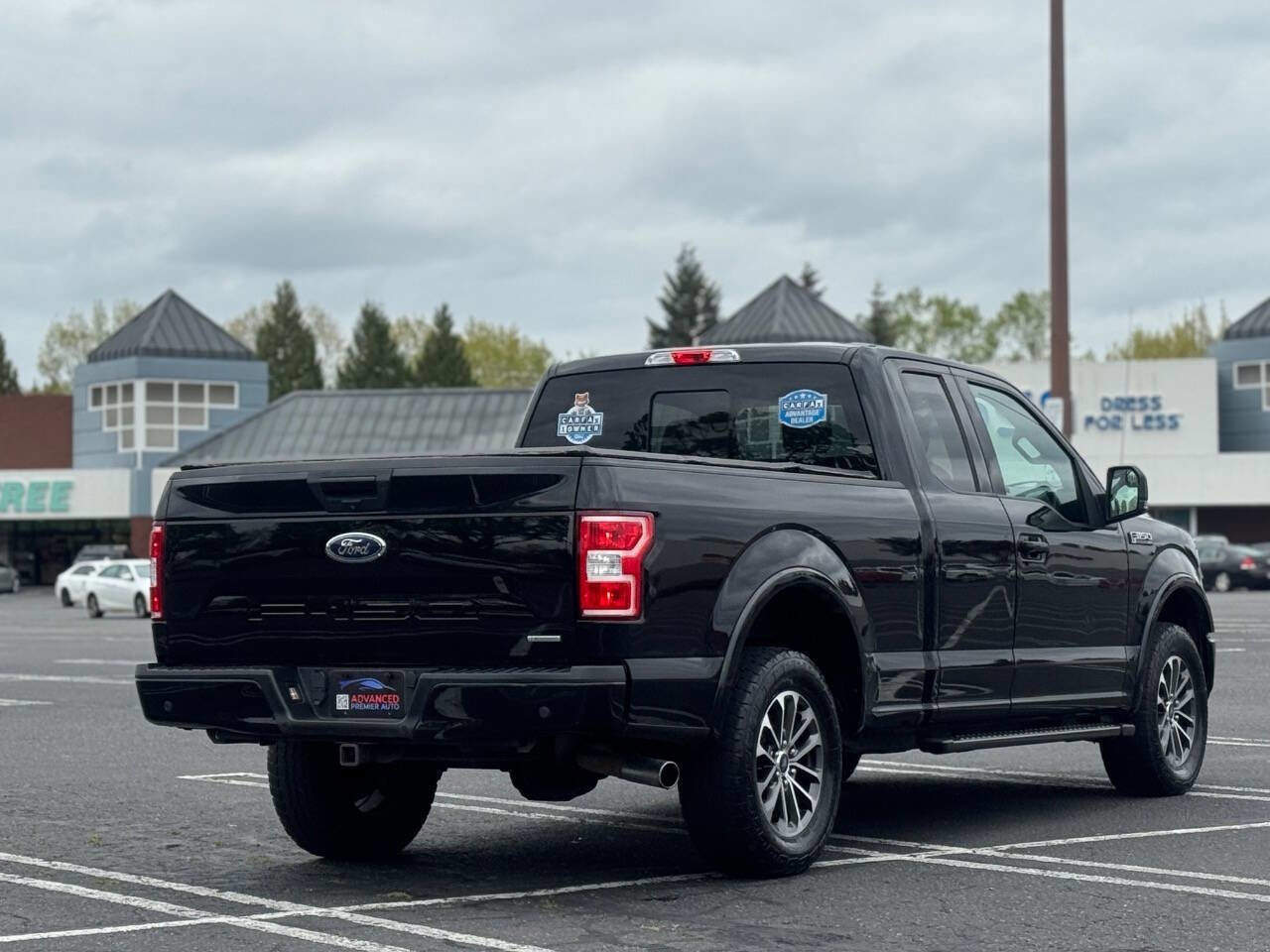 Used 2018 Ford F150 XLT w/ Equipment Group 302A Luxury AWD/4WD image 12