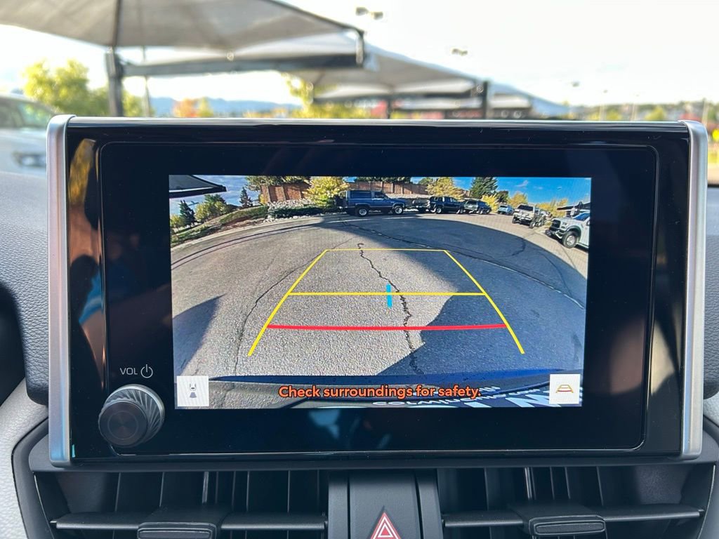 Used 2025 Toyota RAV4 XLE w/ Convenience Package image 19