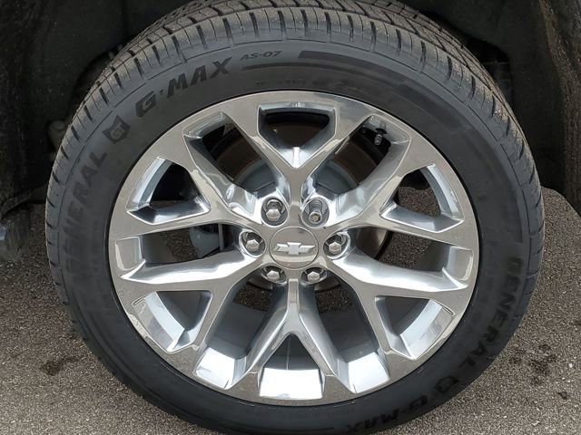 Used 2018 Chevrolet Suburban Premier image 44