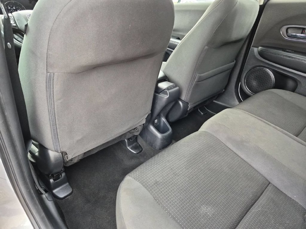 Used 2019 Honda HR-V EX image 27