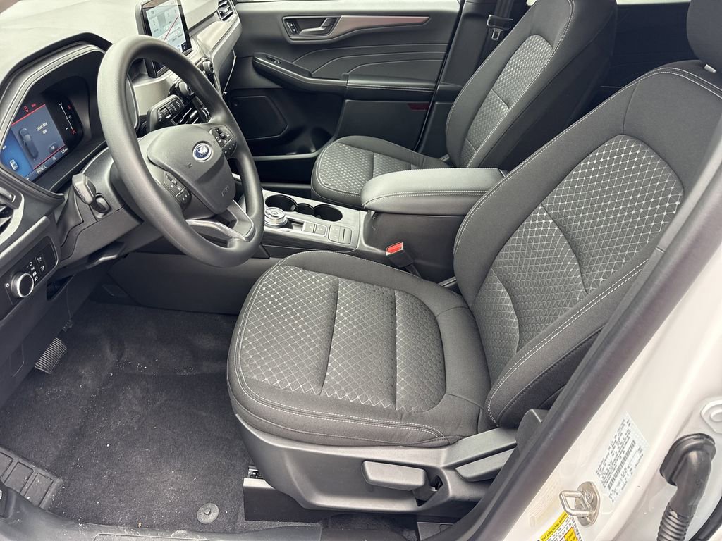 New 2026 Ford Escape Active image 9