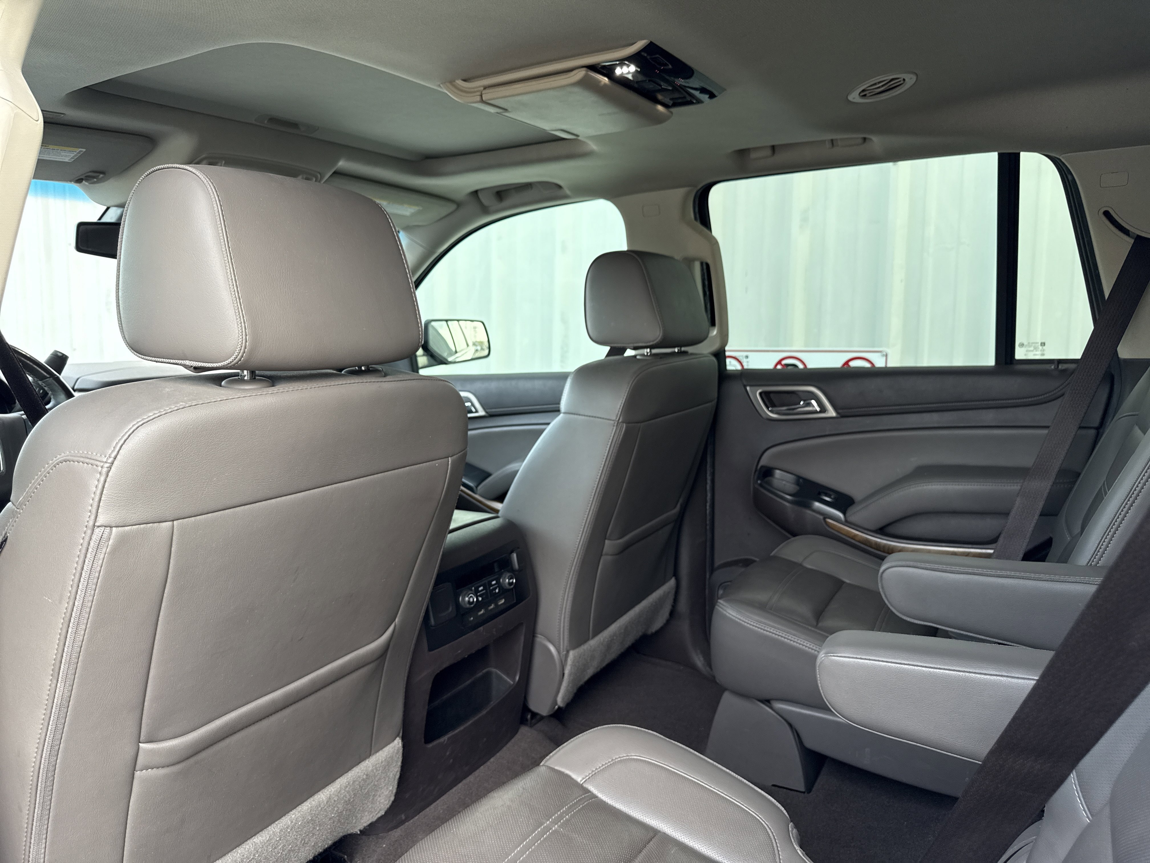 Used 2020 GMC Yukon Denali w/ Denali Ultimate Package image 19