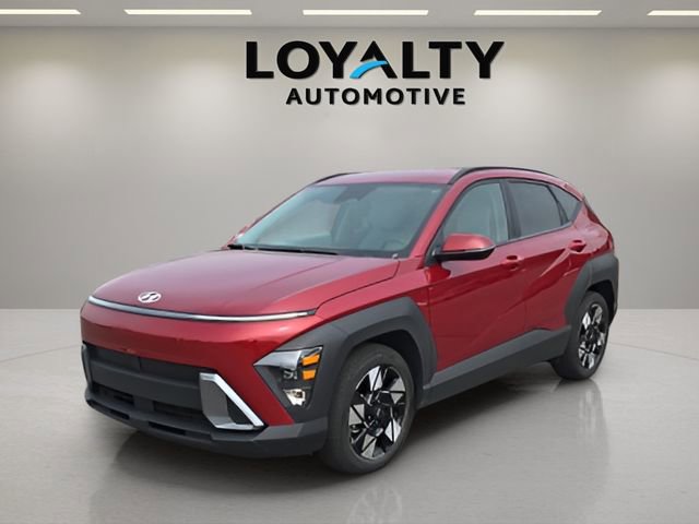 Used 2025 Hyundai Kona SEL image 1