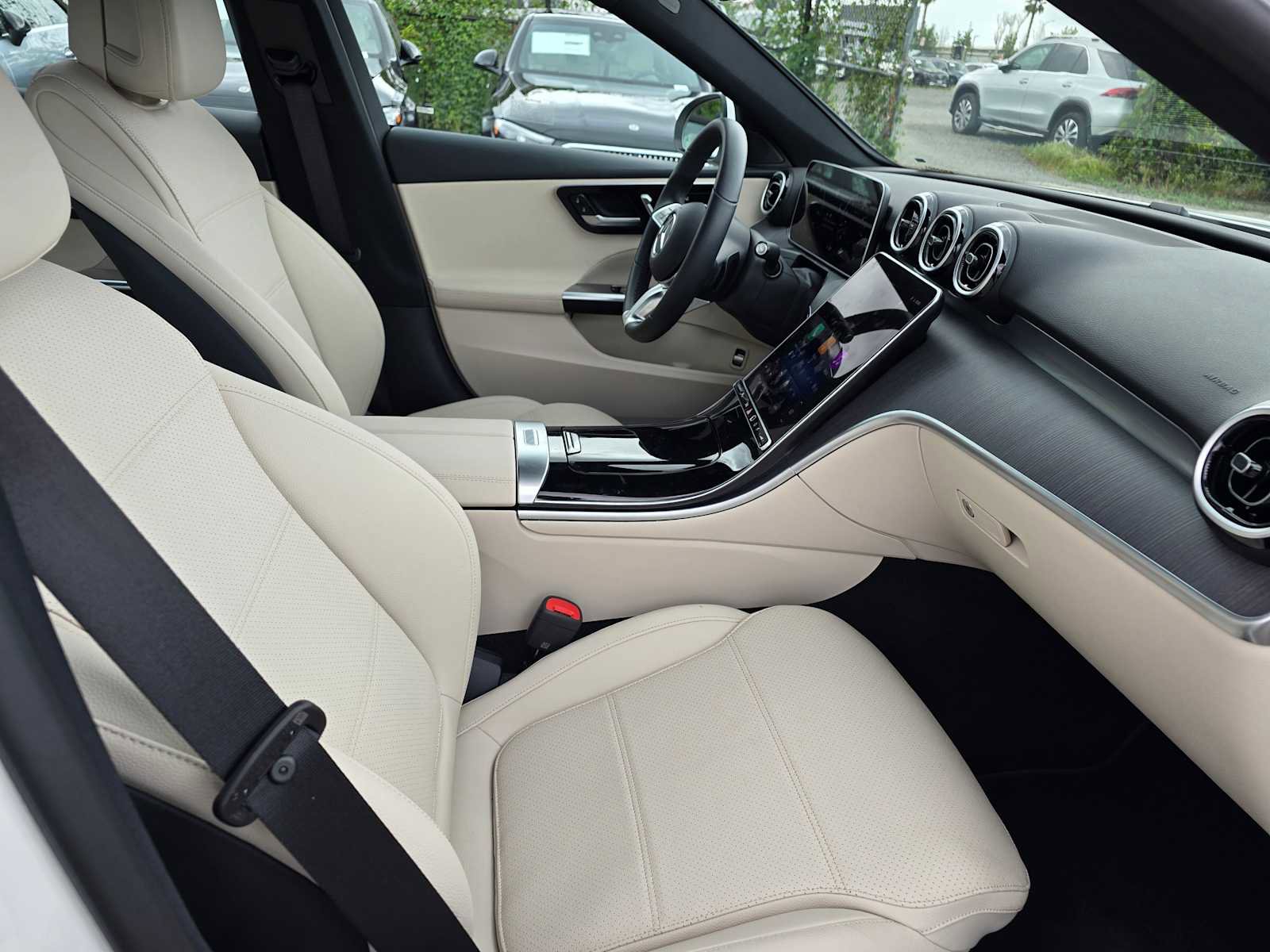 Used 2026 Mercedes-Benz C 300 Sedan image 11