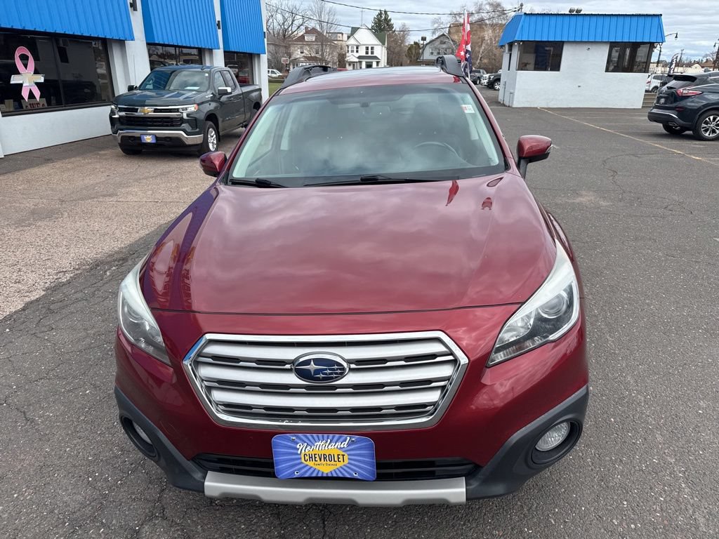 Used 2017 Subaru Outback 2.5i Limited AWD/4WD image 3