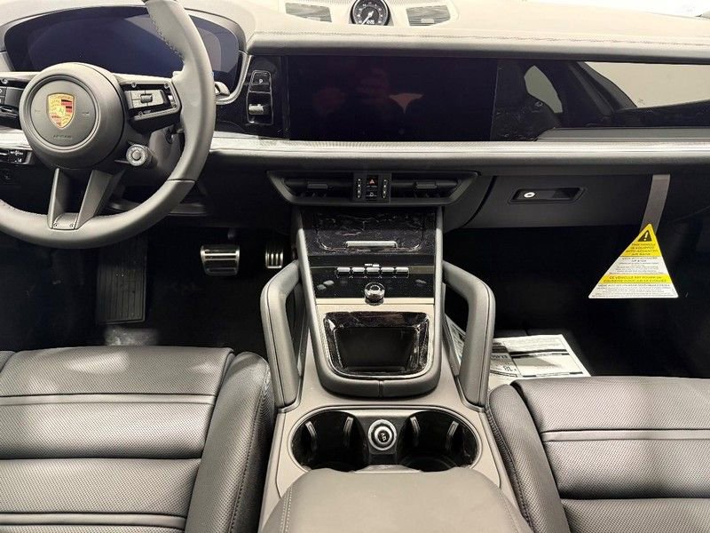 New 2026 Porsche Cayenne S image 14