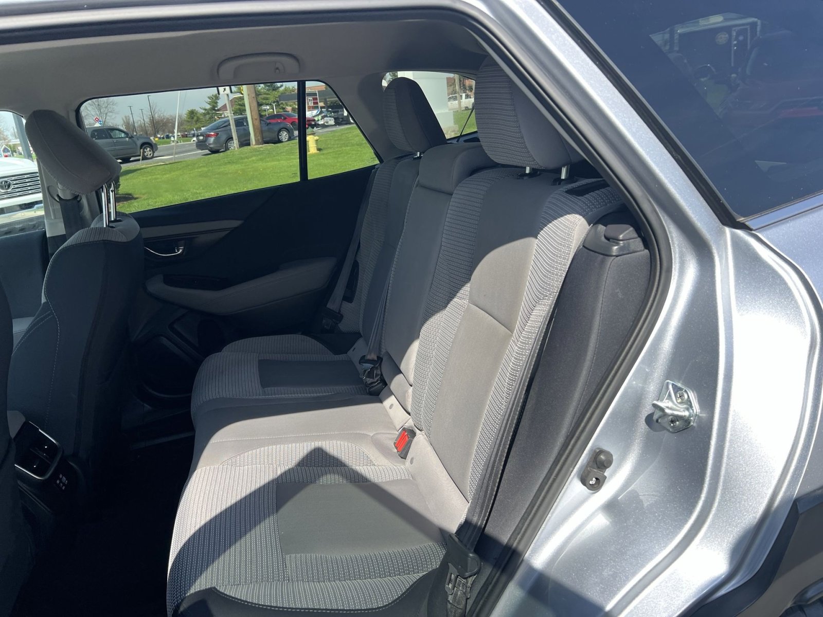 Used 2024 Subaru Outback Premium image 31