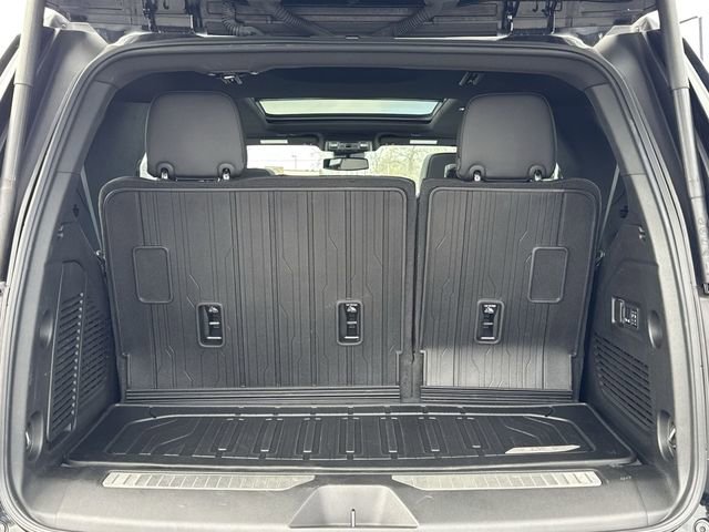 Used 2024 GMC Yukon Denali AWD/4WD image 11