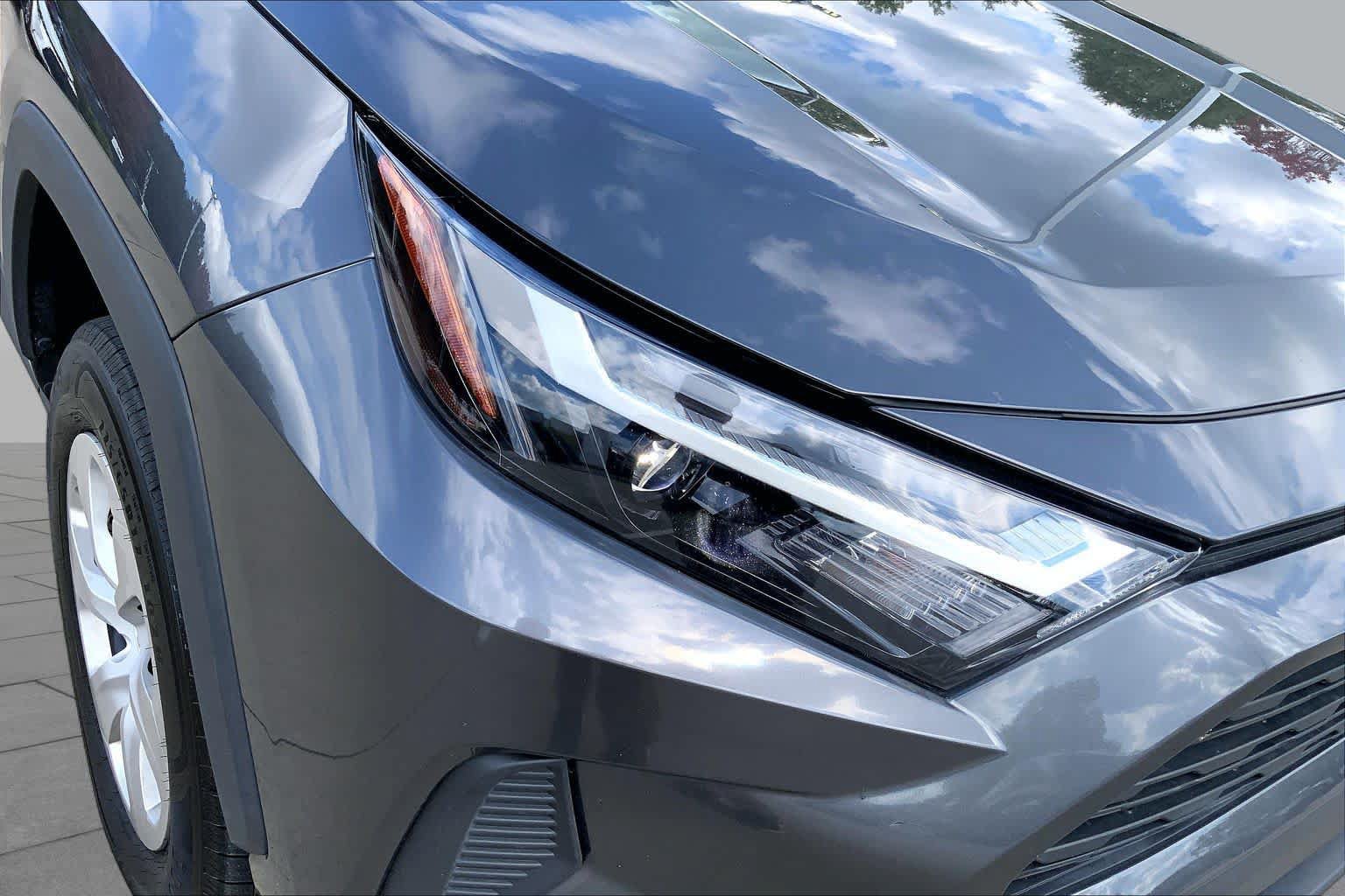 Used 2024 Toyota RAV4 LE FWD image 26