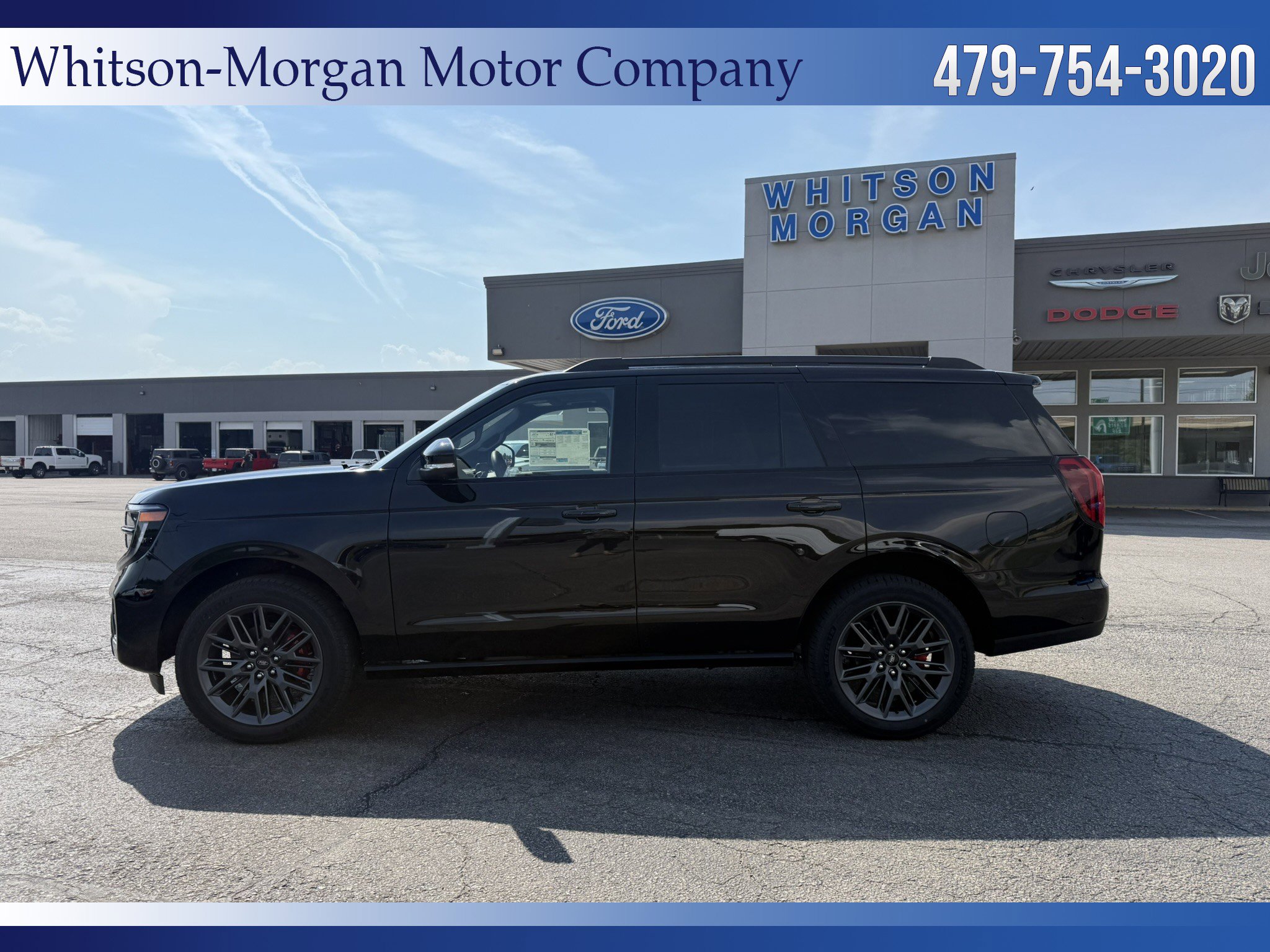 New 2025 Ford Expedition Platinum image 2