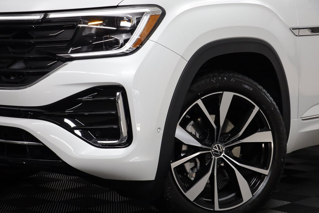 New 2026 Volkswagen Atlas SEL Premium R-Line image 3